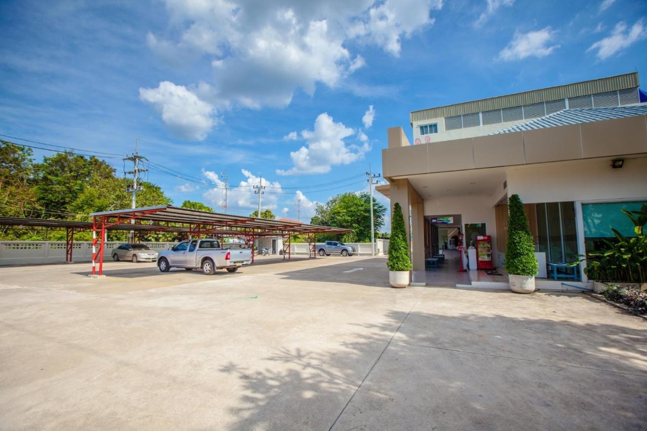 Irabbit Hotel Prachinburi Dış mekan fotoğraf